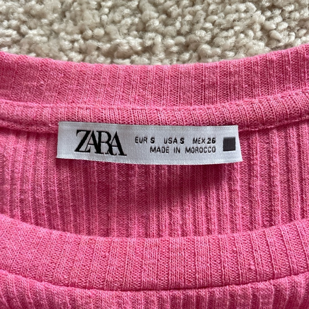 Zara Pink Ruffled Blouse - Picture 3 of 3